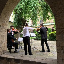 Ein Lunchkonzert im Kreuzgang