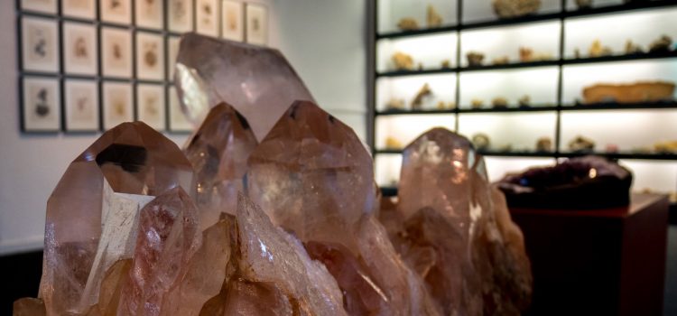 Mineralienmuseum in Essen-Kupferdreh – von Kohle, Knochen und Klangsteinen