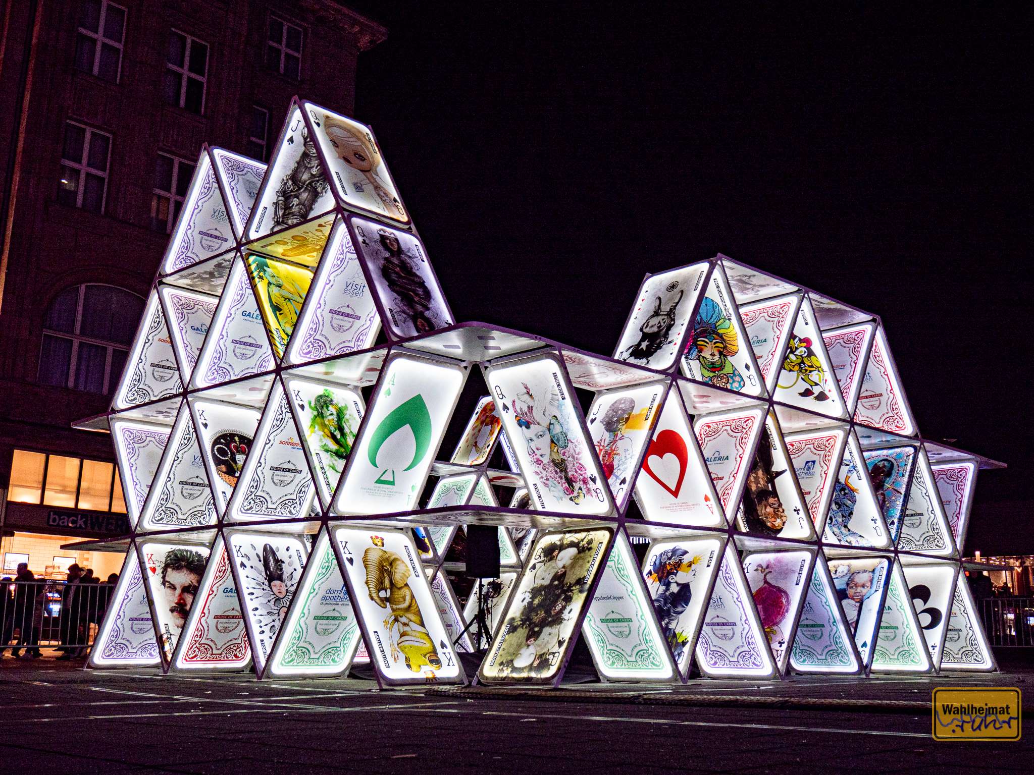 Eine der beeindruckendsten Installationen: House of Cards, Merav Eitan/Gaston Zahr.